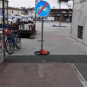 Piazza delle Cure ed i paladini del Codice della Strada